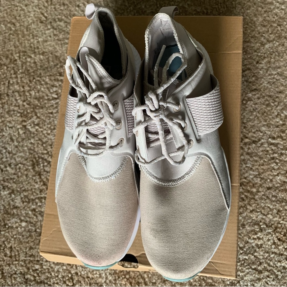 Reebok Guresu 1.0 Dance Shoes Women Size 8.5 Tan Teal White